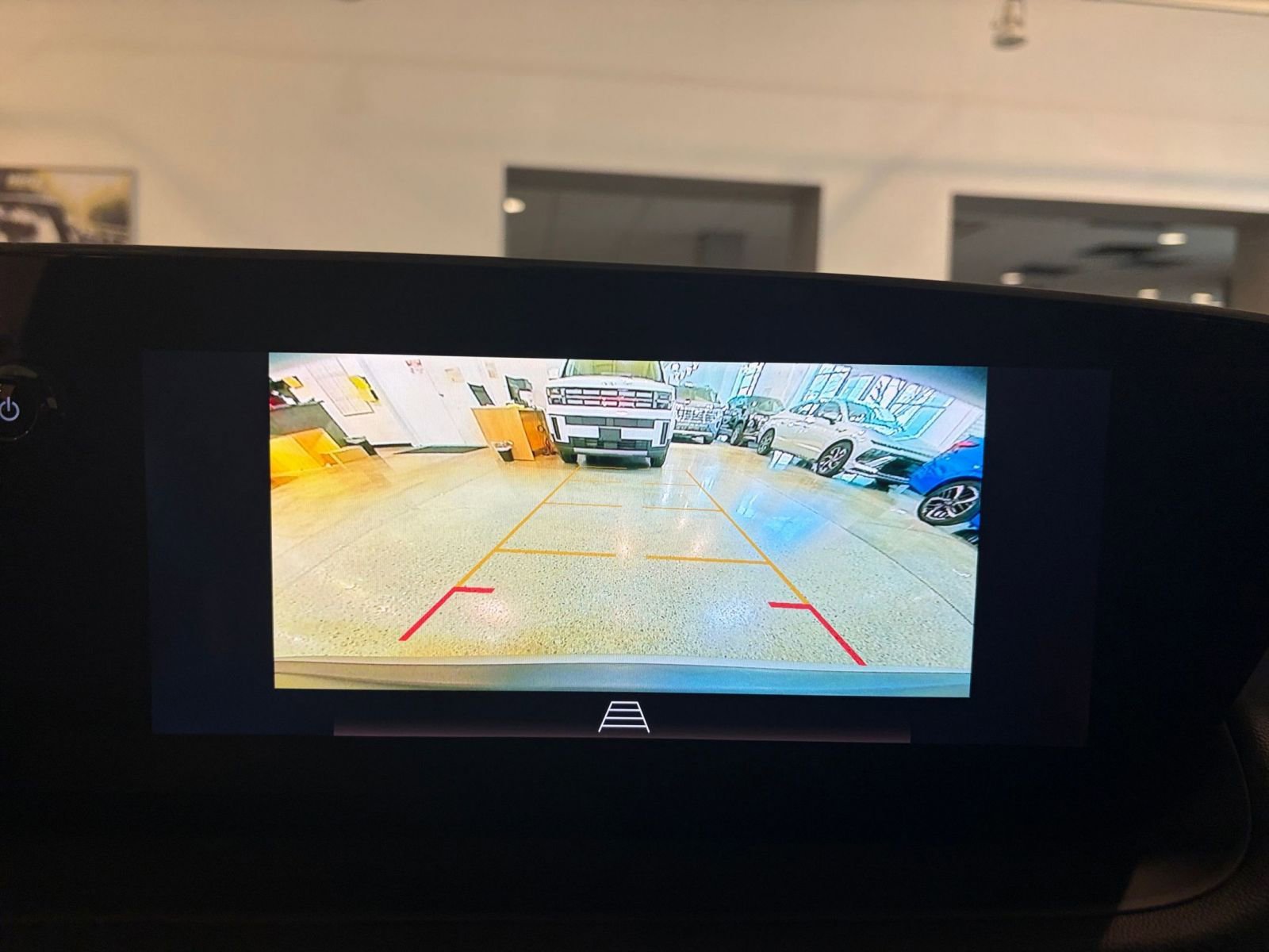 Used 2025 Buick Encore GX Preferred image 17