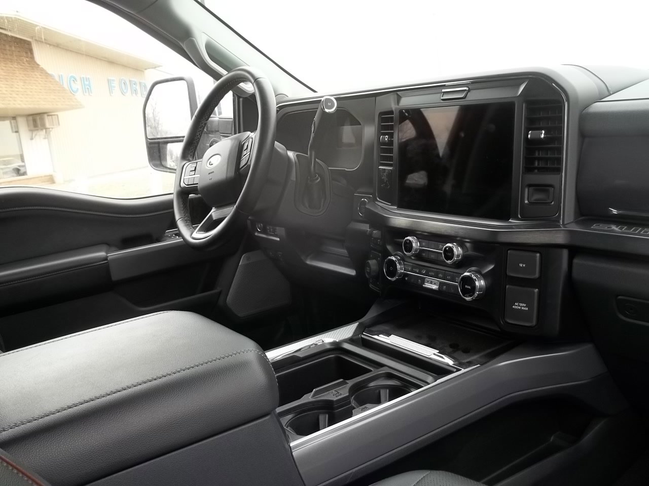 Used 2025 Ford F350 Lariat w/ Chrome Package image 8