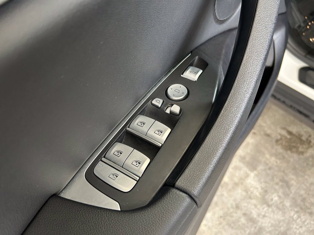 Used 2024 BMW X3 sDrive30i RWD image 42