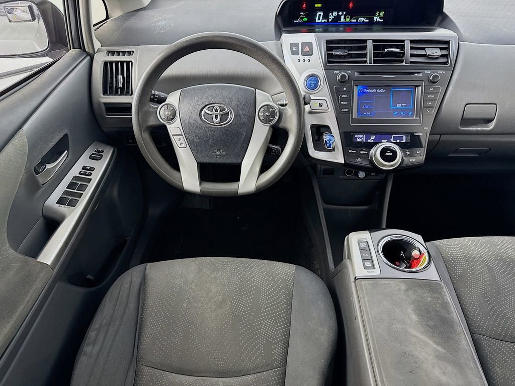Used 2014 Toyota Prius V Two image 27