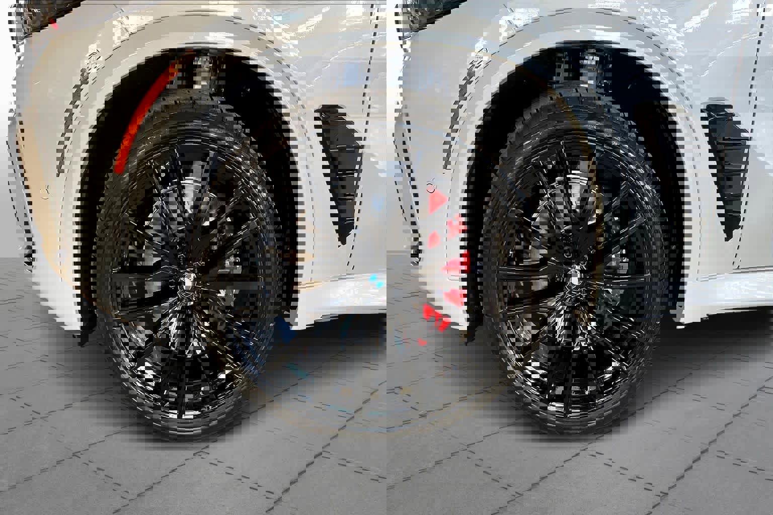 Used 2026 BMW X5 xDrive40i w/ M Sport Package image 11