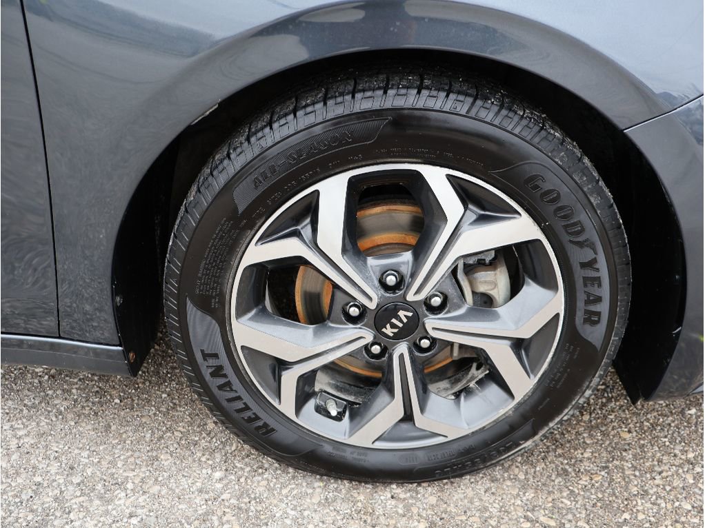 Used 2021 Kia Forte LXS image 10