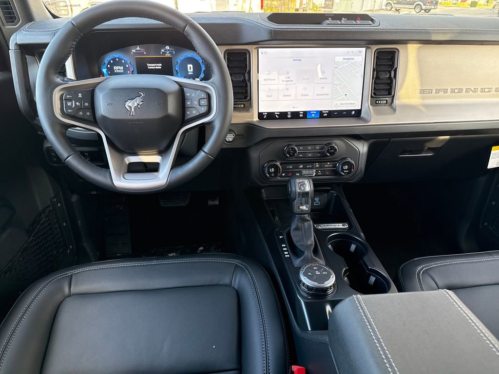 New 2025 Ford Bronco Outer Banks image 5