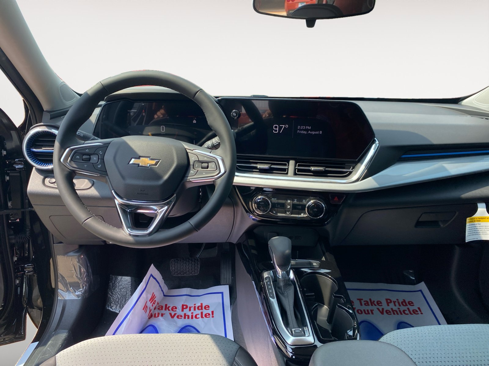 New 2025 Chevrolet Trax LT w/ Driver Confidence Package image 10