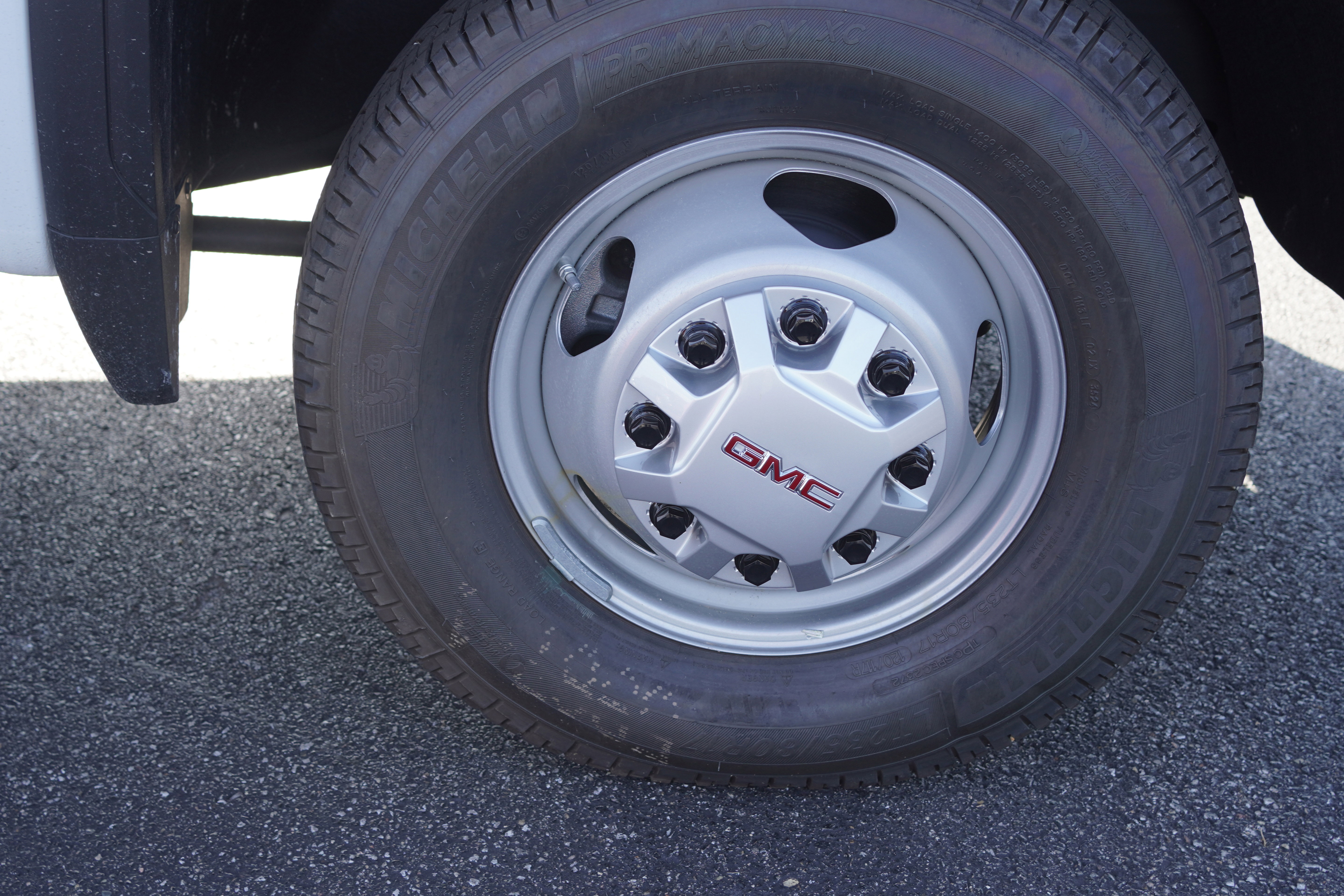 New 2025 GMC Sierra 3500 Pro w/ Convenience Package image 33