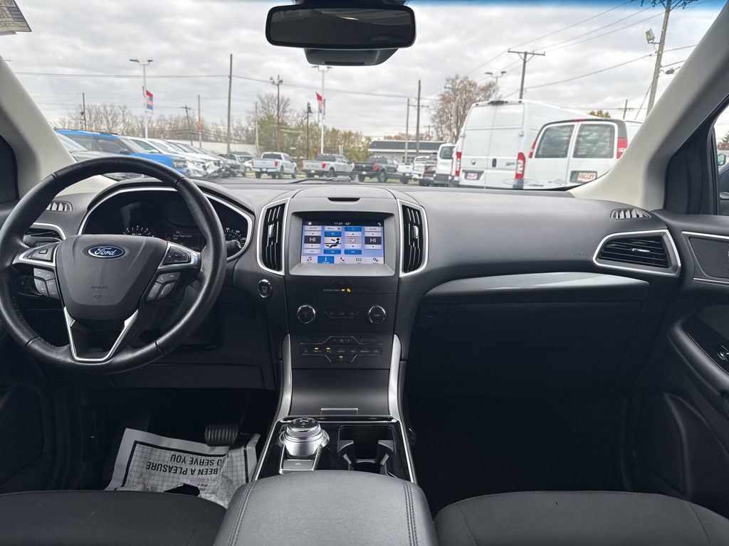 Used 2019 Ford Edge SEL image 2