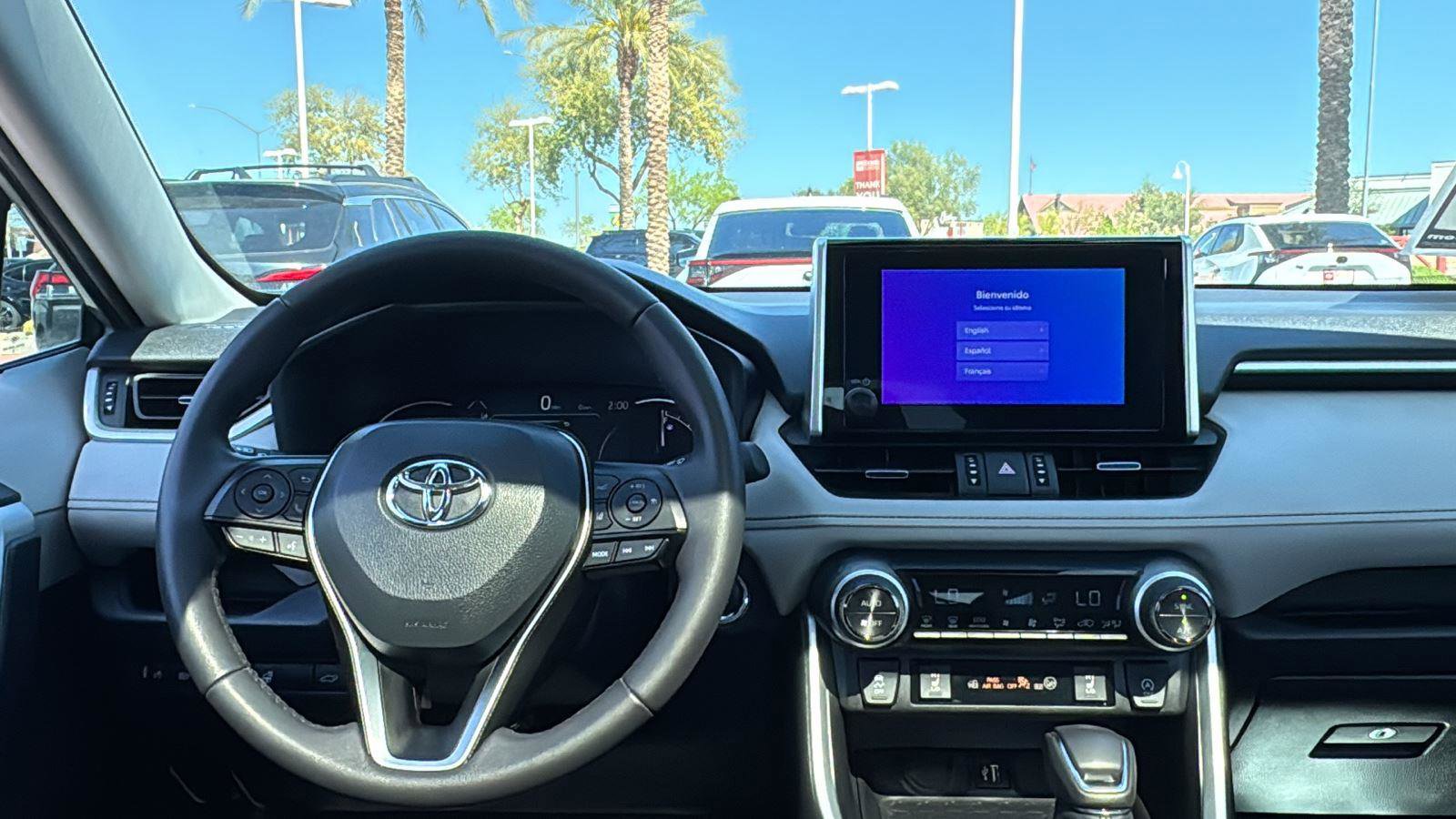 Used 2023 Toyota RAV4 XLE Premium image 10