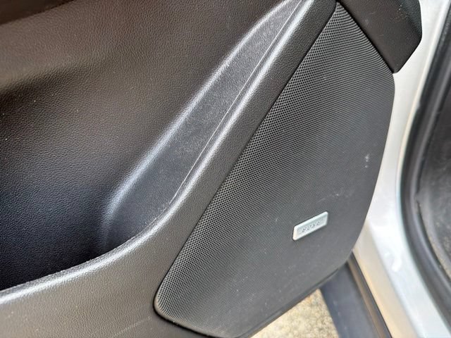 Used 2019 Cadillac XT5 Luxury AWD/4WD image 14