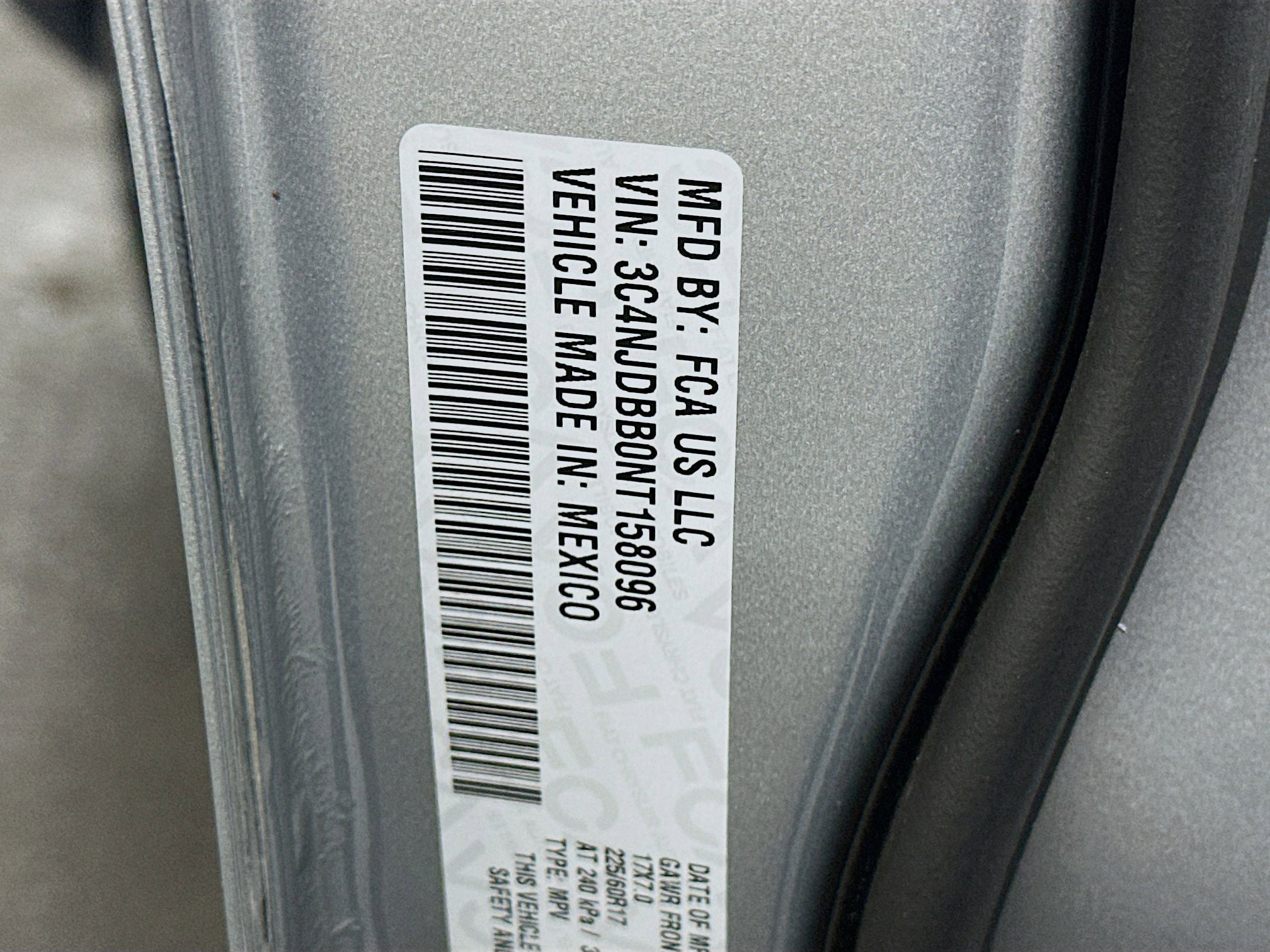 Used 2022 Jeep Compass Latitude image 12