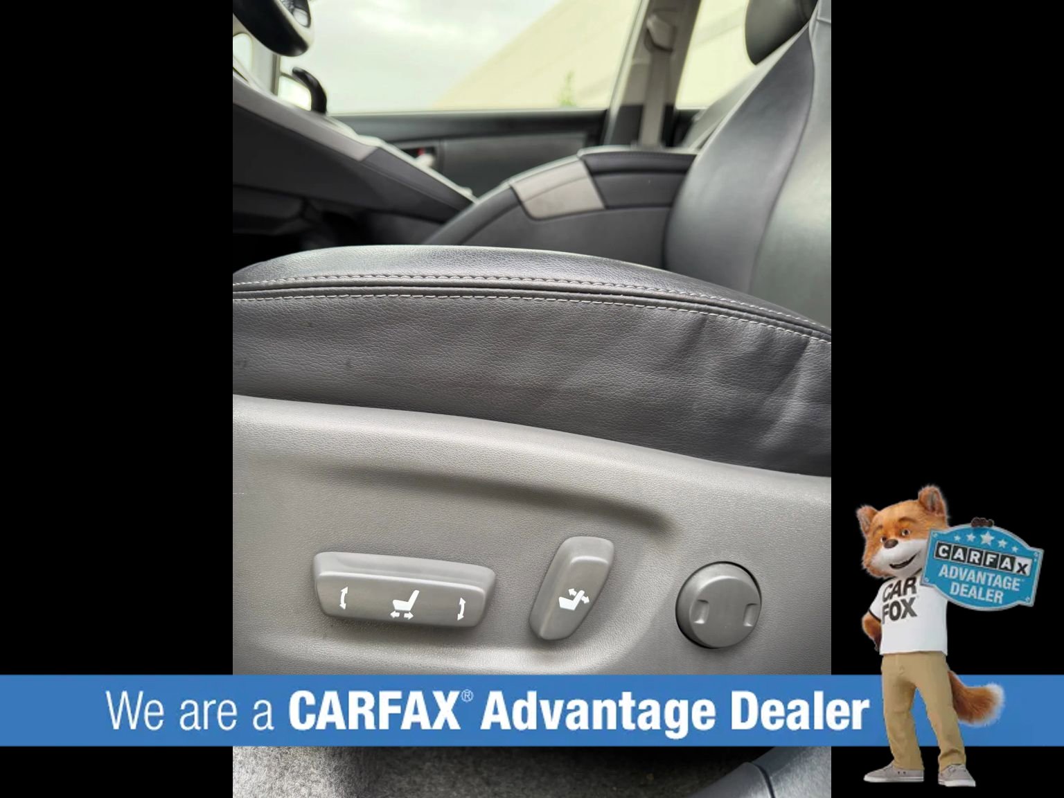 Used 2012 Toyota Prius Five w/ Advanced Technology Pkg image 18