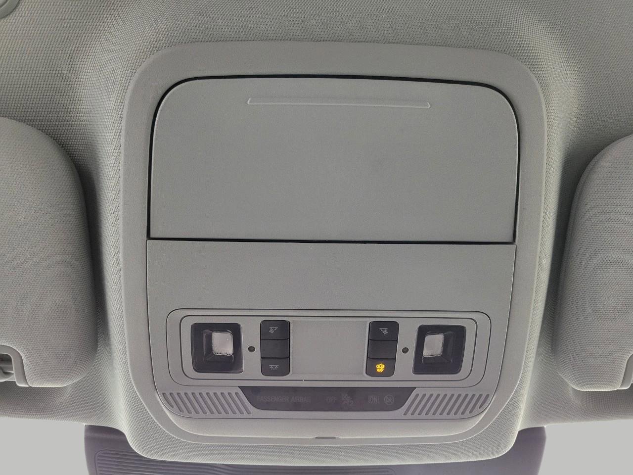 Used 2023 Ford Explorer XLT w/ Equipment Group 202A image 18