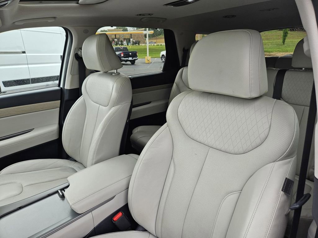 Used 2021 Hyundai Palisade SEL FWD image 11