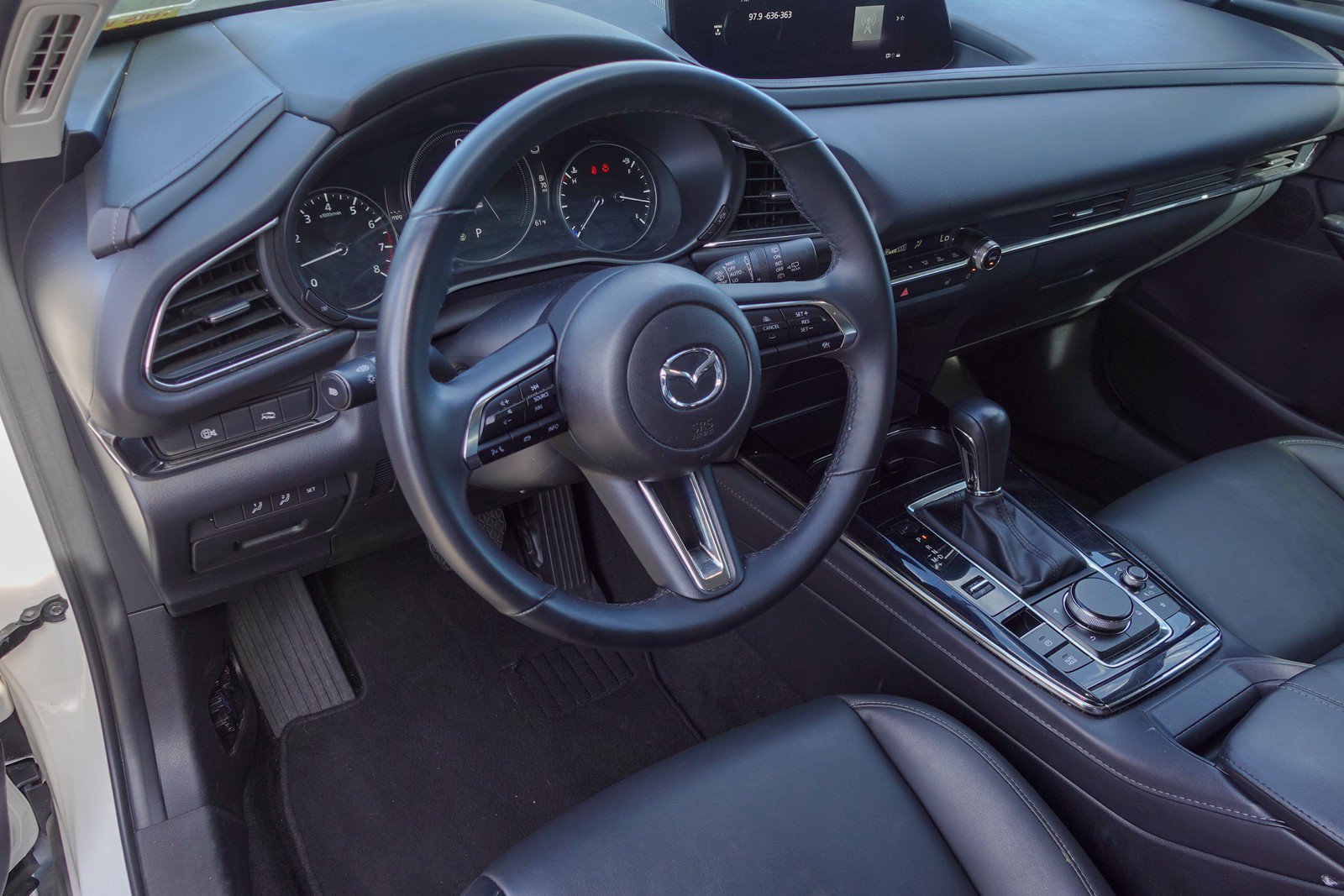 Certified 2025 MAZDA CX-30 AWD 2.5 S w/ Preferred Package image 9