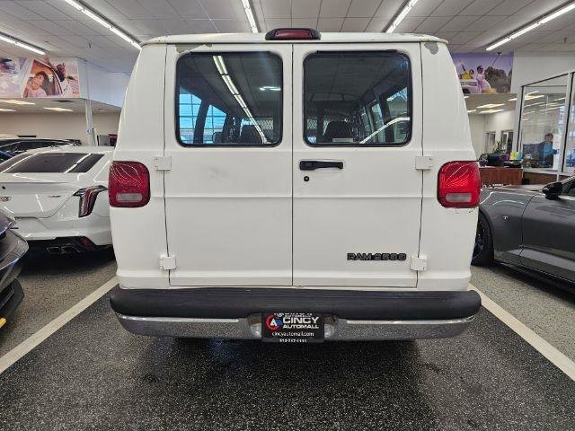 Used 2001 Dodge B2500 Passenger image 5