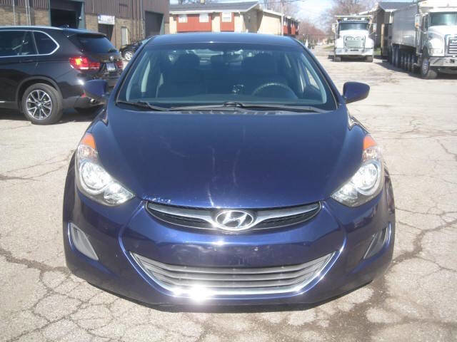 Used 2013 Hyundai Elantra GLS image 2