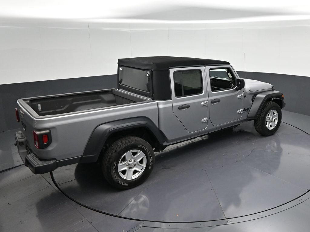 Used 2020 Jeep Gladiator Sport w/ Quick Order Package 24S AWD/4WD image 18