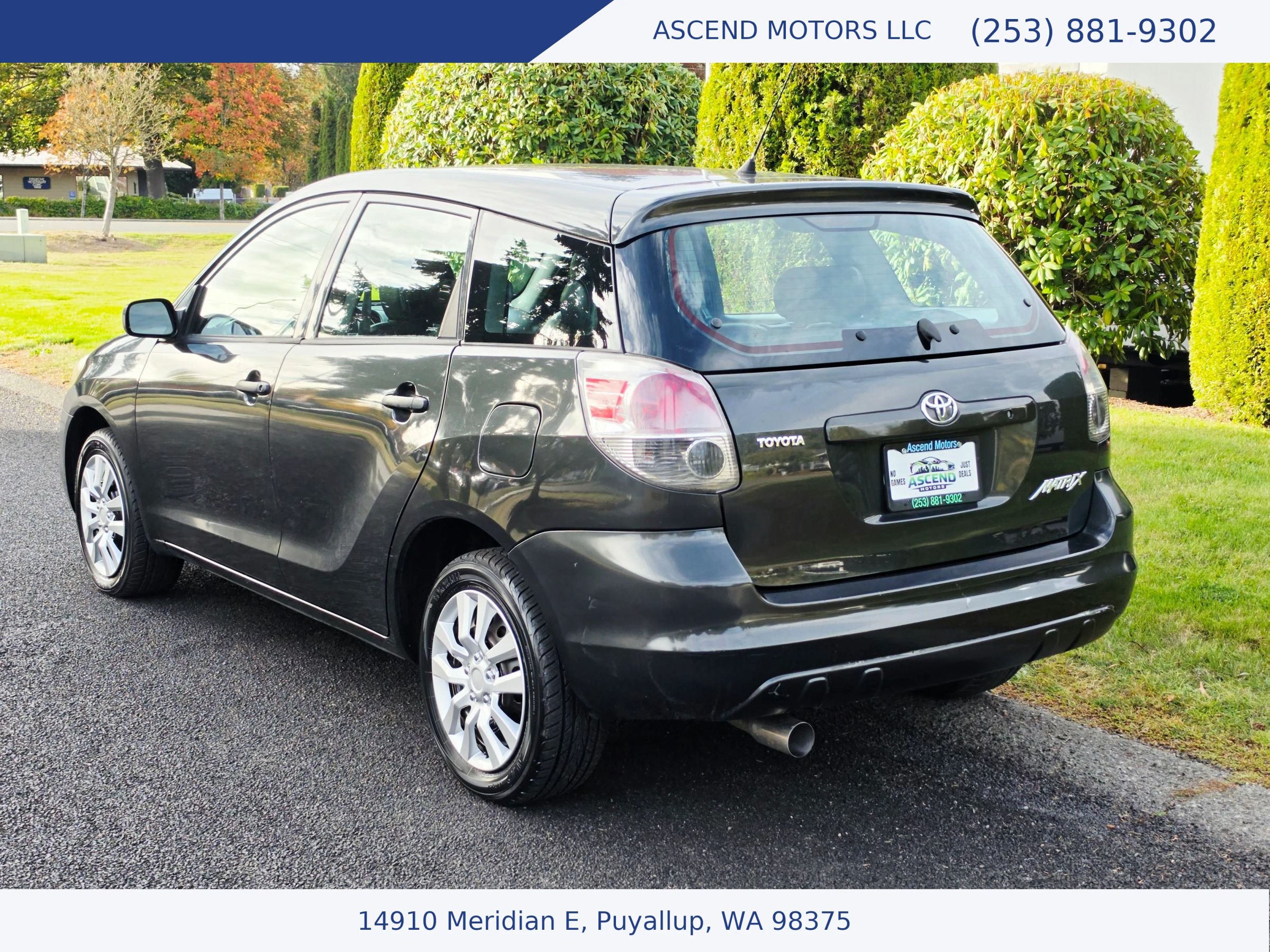 Used 2006 Toyota Matrix FWD image 3