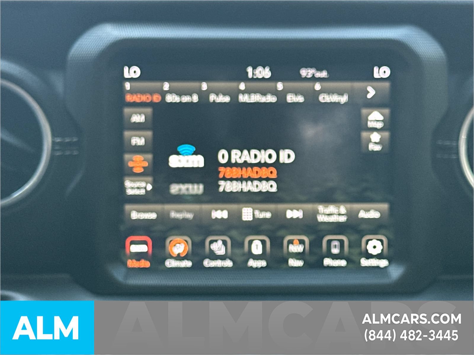 Used 2020 Jeep Gladiator Overland AWD/4WD image 31