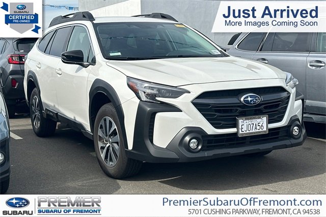 Used 2025 Subaru Outback Premium image 1