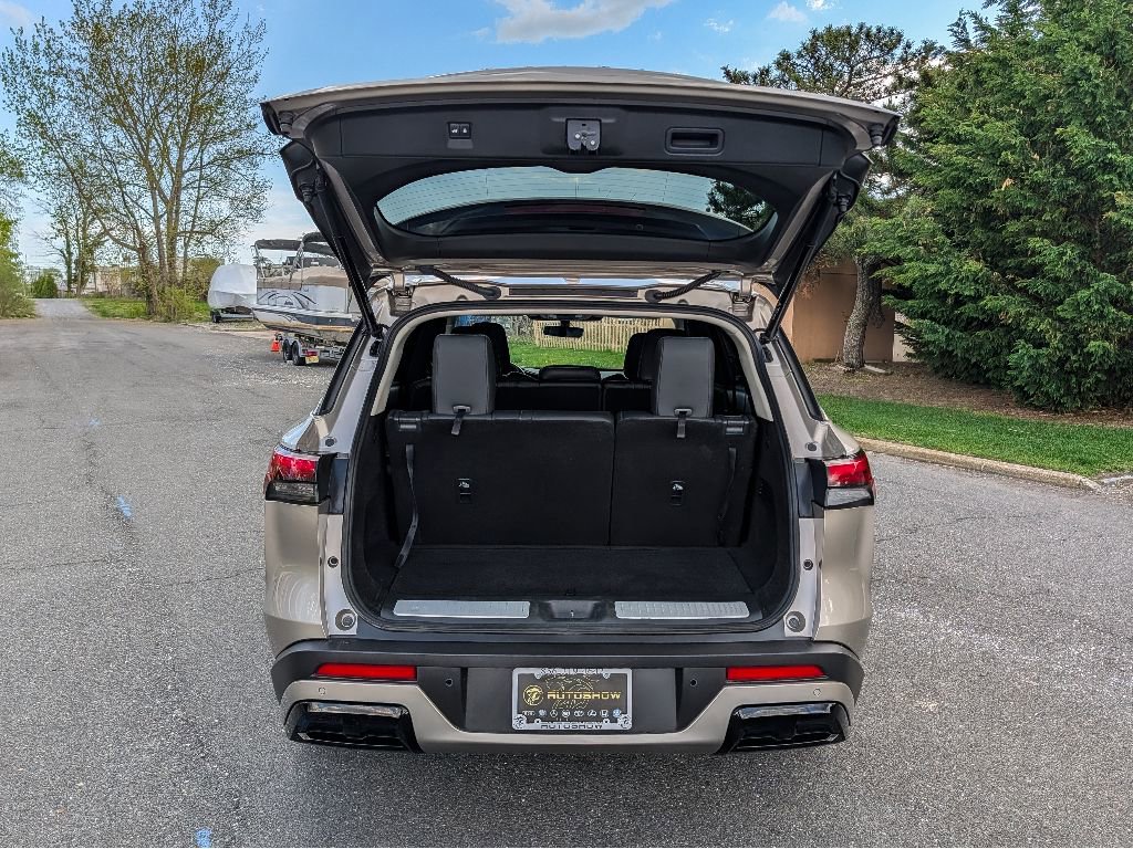 Used 2023 INFINITI QX60 Luxe AWD/4WD image 7