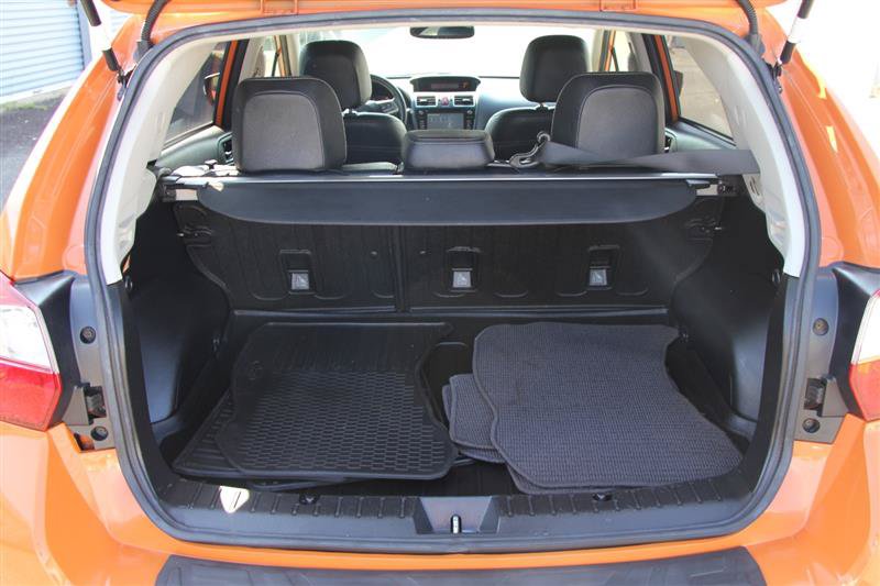 Used 2015 Subaru Crosstrek 2.0i Limited w/ Popular Package #2 AWD/4WD image 11