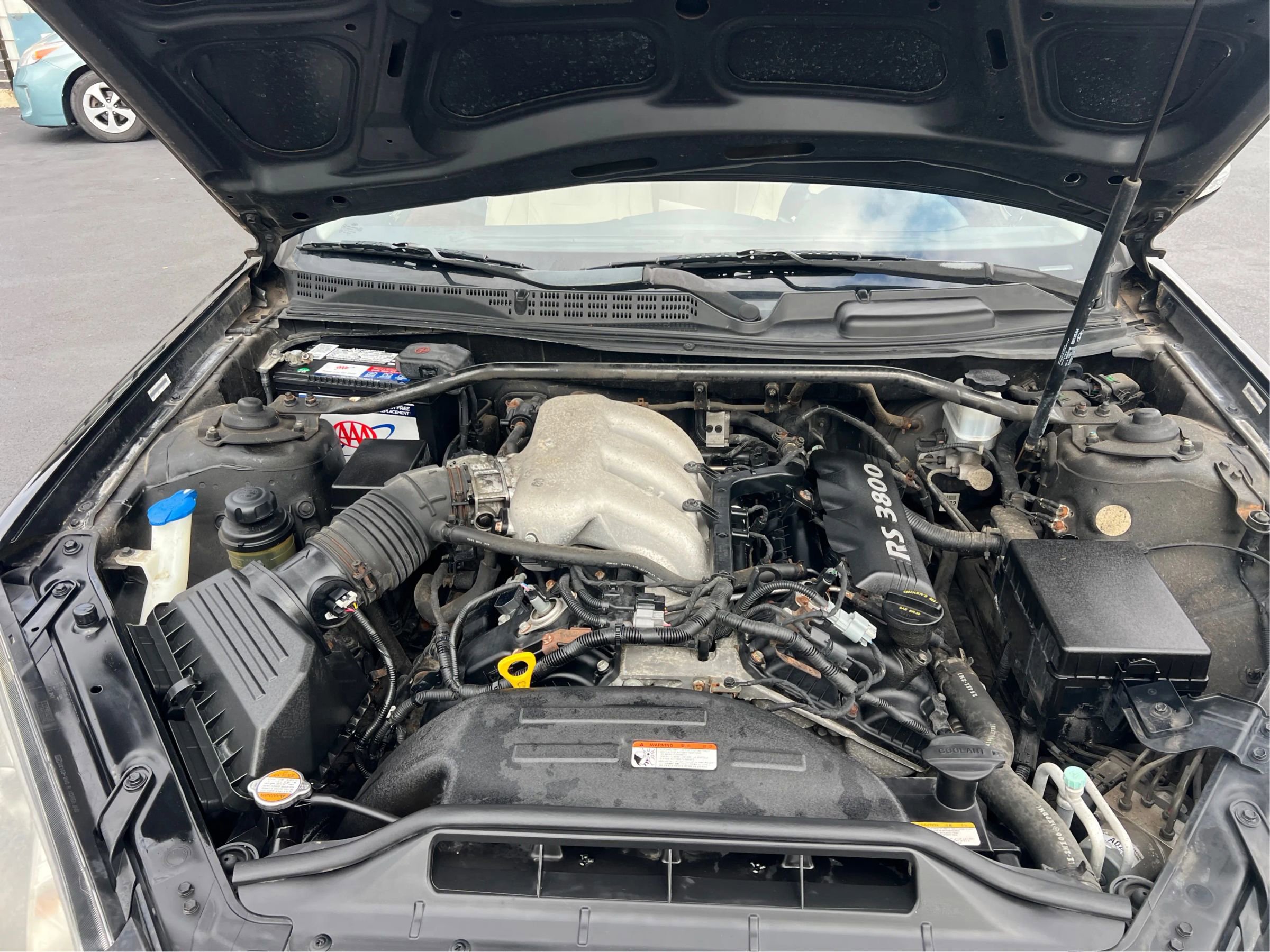 Used 2010 Hyundai Genesis 3.8 RWD image 23