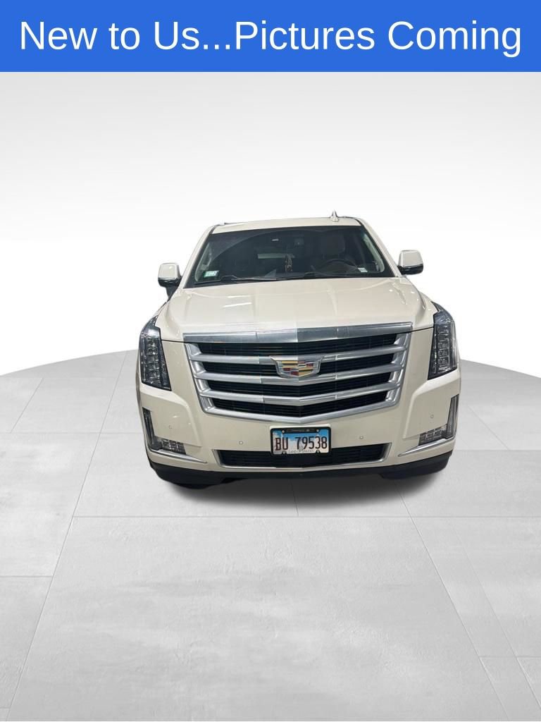 Used 2015 Cadillac Escalade Premium image 1