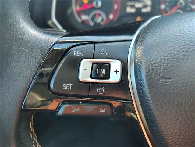 Used 2021 Volkswagen Jetta SE w/ SE Cold Weather Package image 21