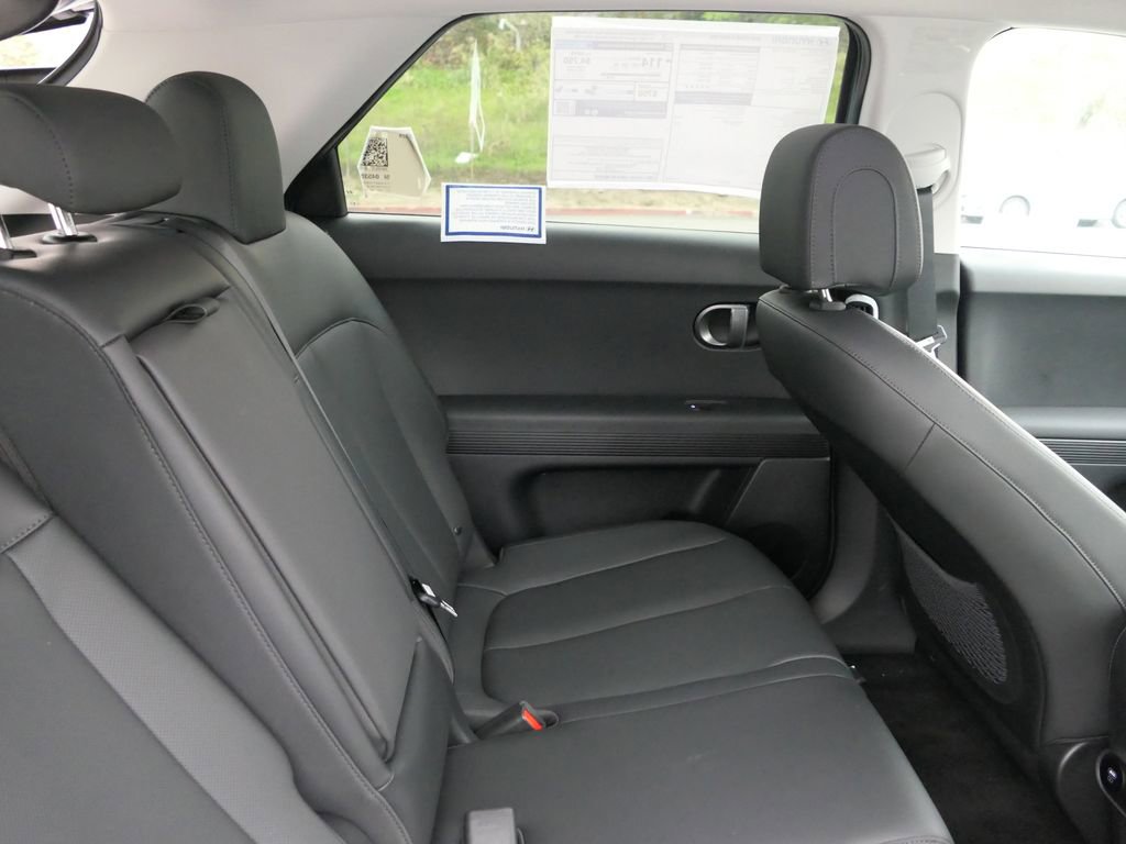 New 2026 Hyundai Ioniq 5 SEL image 17