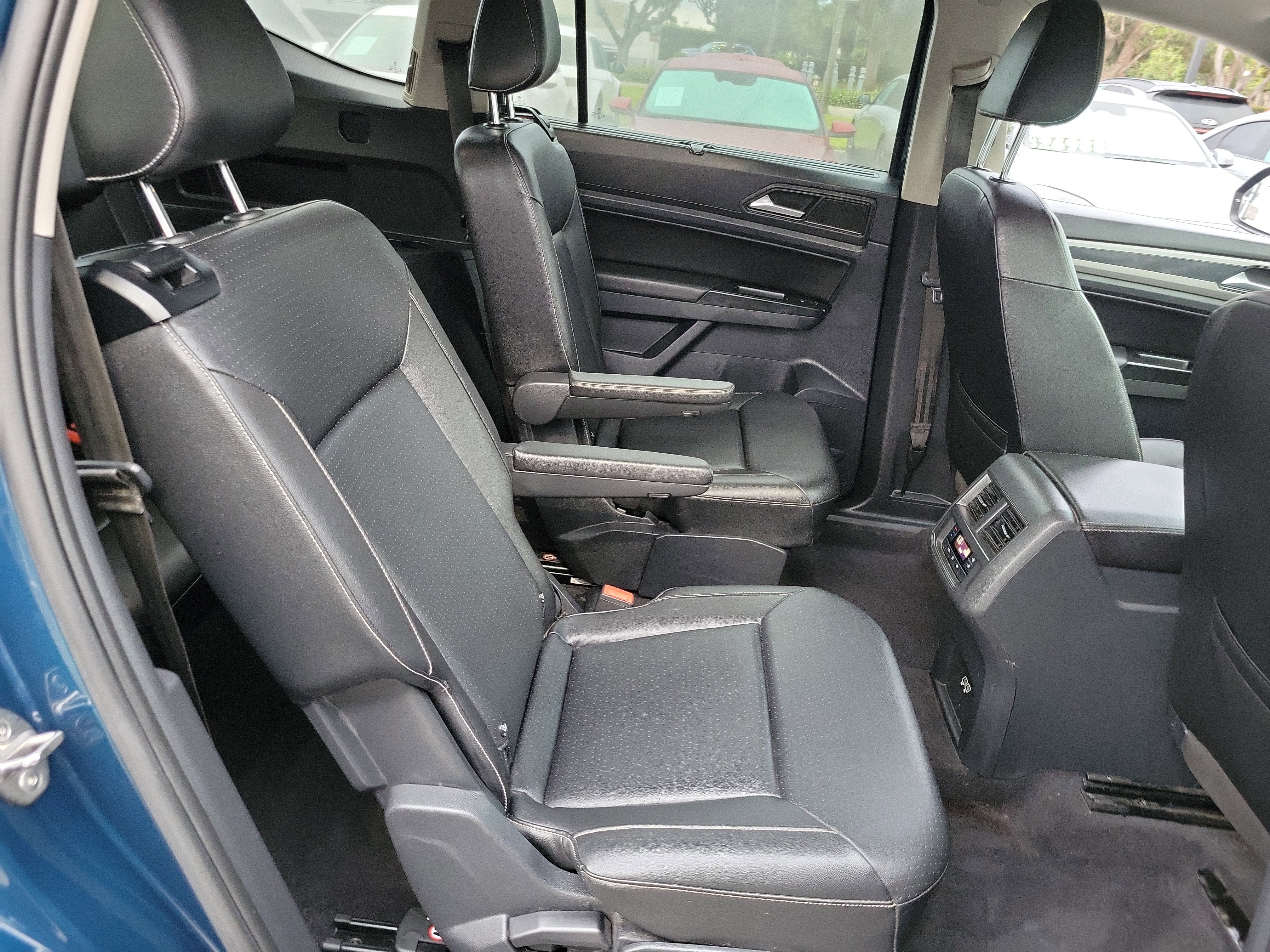 Used 2021 Volkswagen Atlas SE FWD image 19