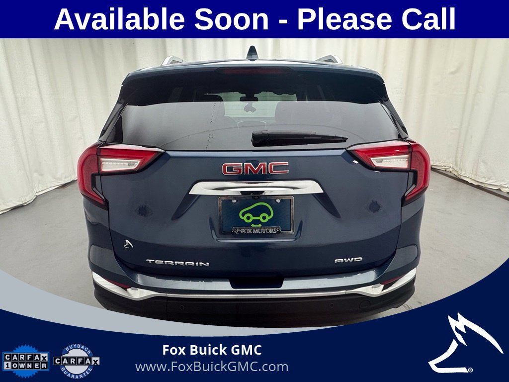 Used 2024 GMC Terrain SLT w/ LPO, Floor Liner Package AWD/4WD image 6