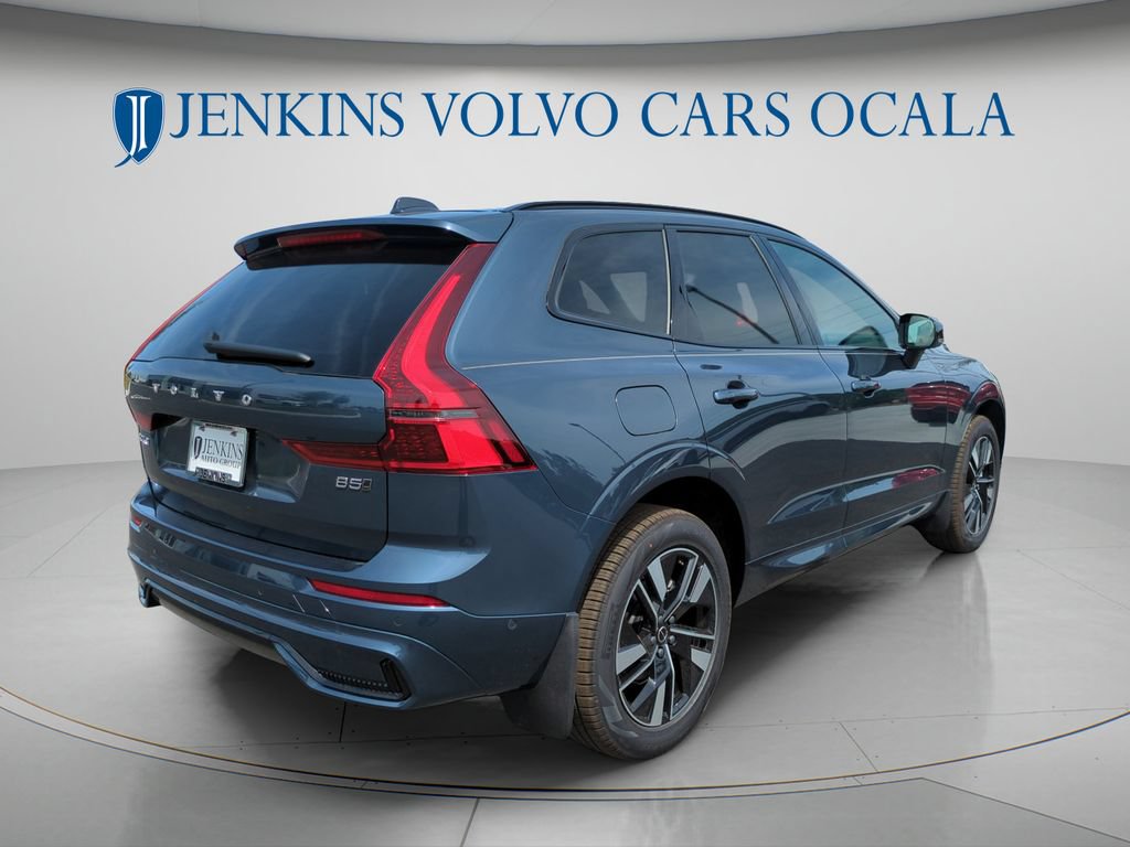 New 2026 Volvo XC60 B5 Plus AWD/4WD image 3