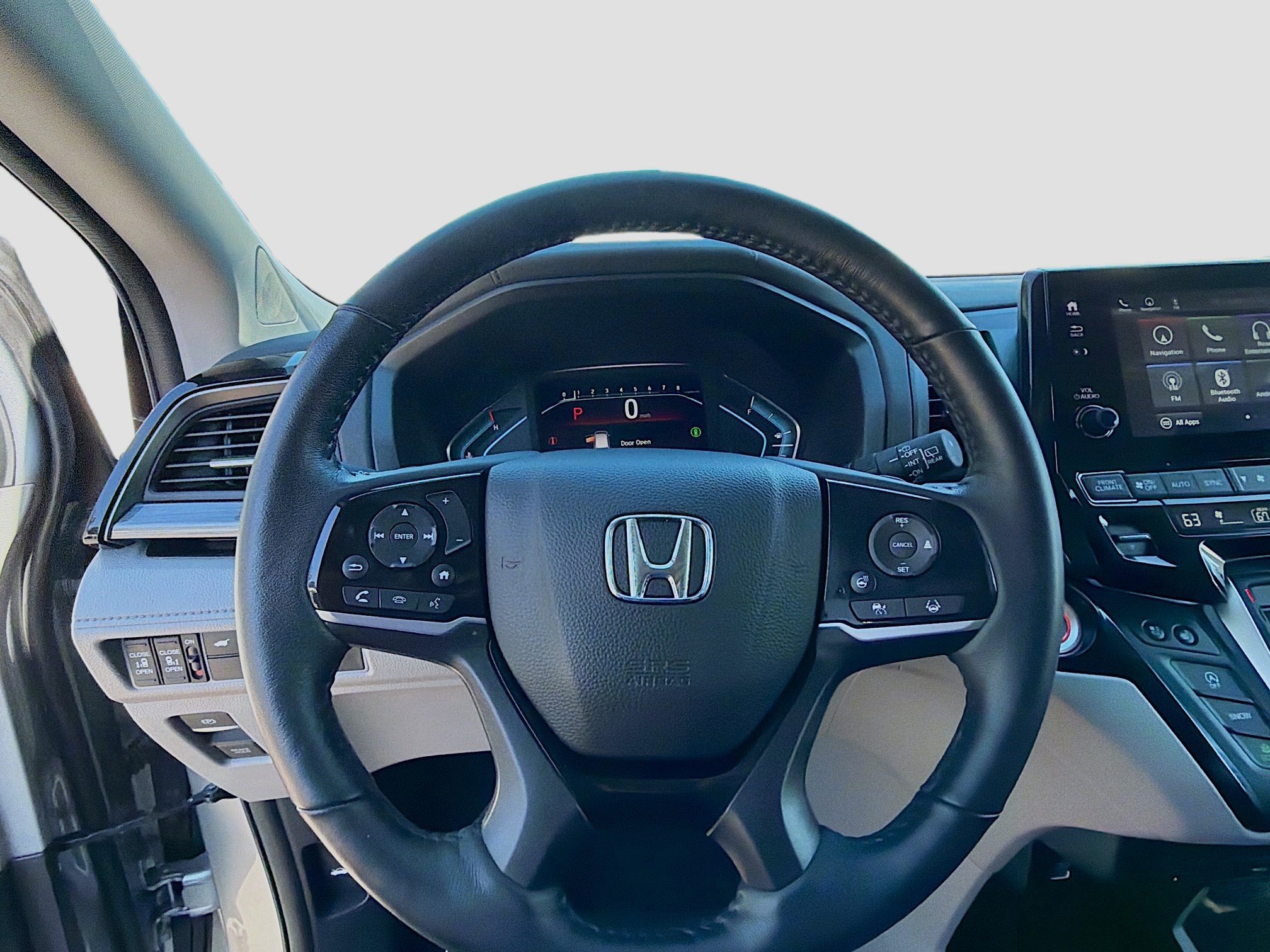Used 2023 Honda Odyssey Elite image 10