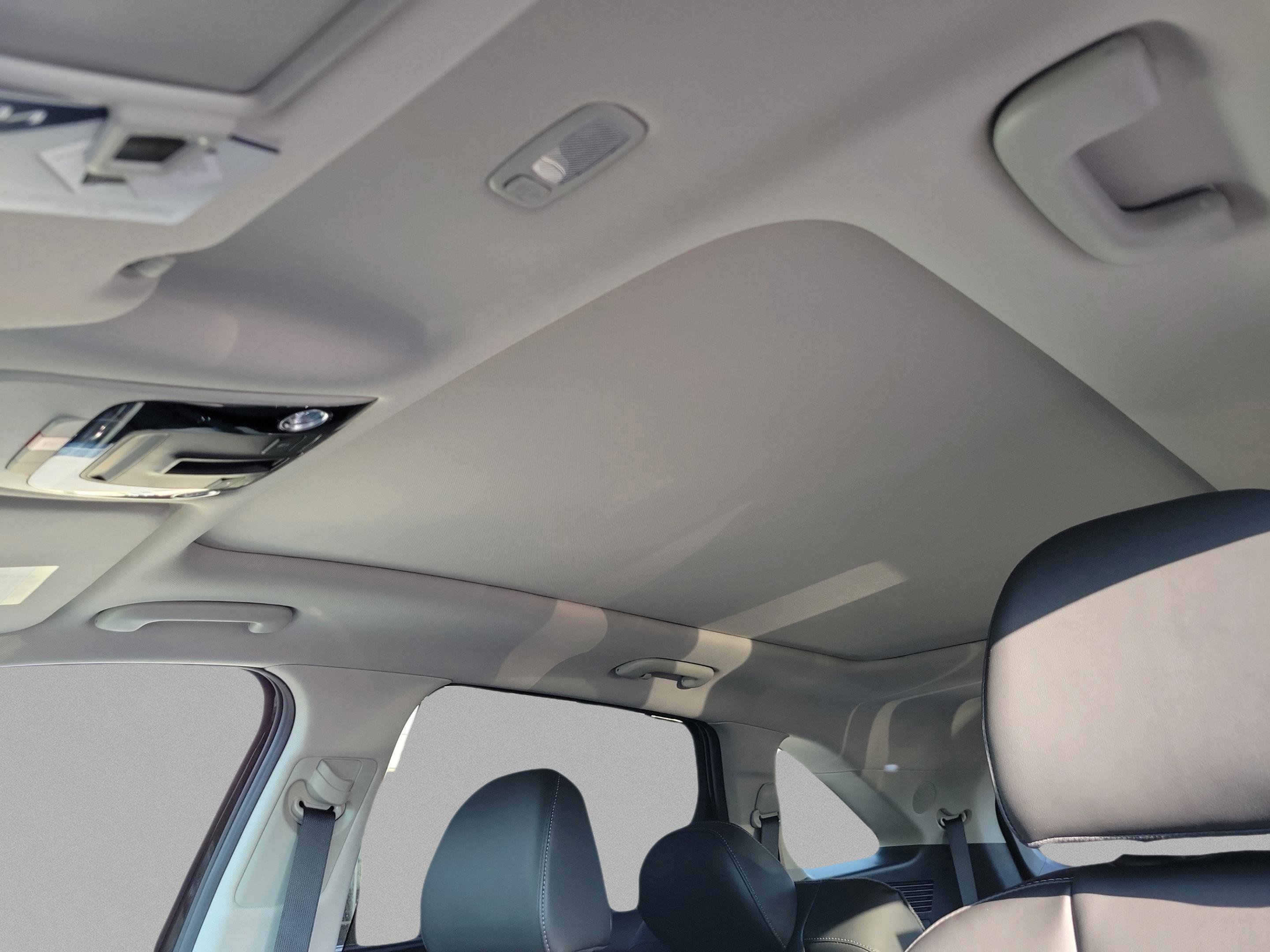 New 2026 Kia Sorento SX image 6