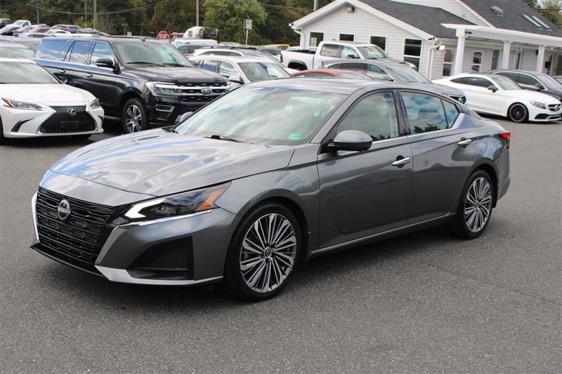 Used 2023 Nissan Altima 2.5 SL image 4