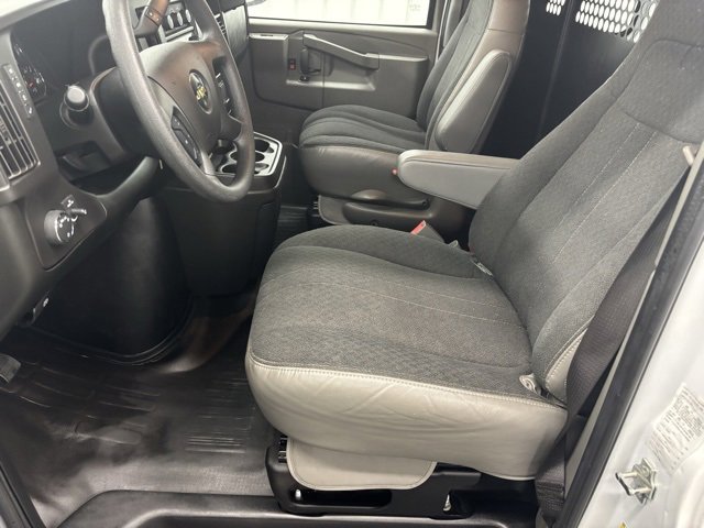 Used 2024 Chevrolet Express 2500 w/ Driver Convenience Package image 12