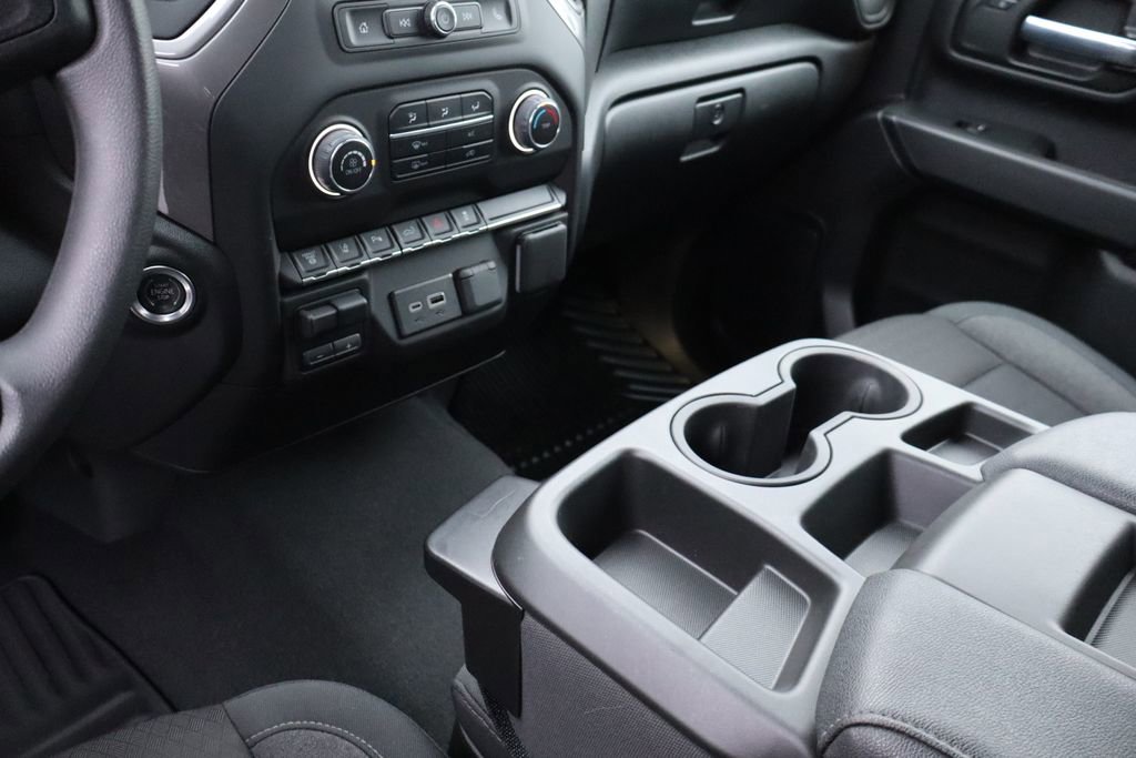 Used 2024 Chevrolet Silverado 2500 Custom w/ Custom Value Package image 25