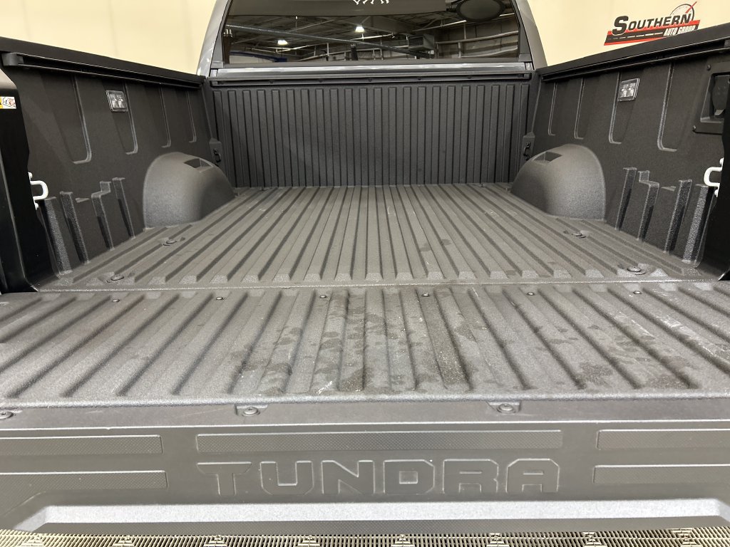 Used 2026 Toyota Tundra Limited AWD/4WD image 5