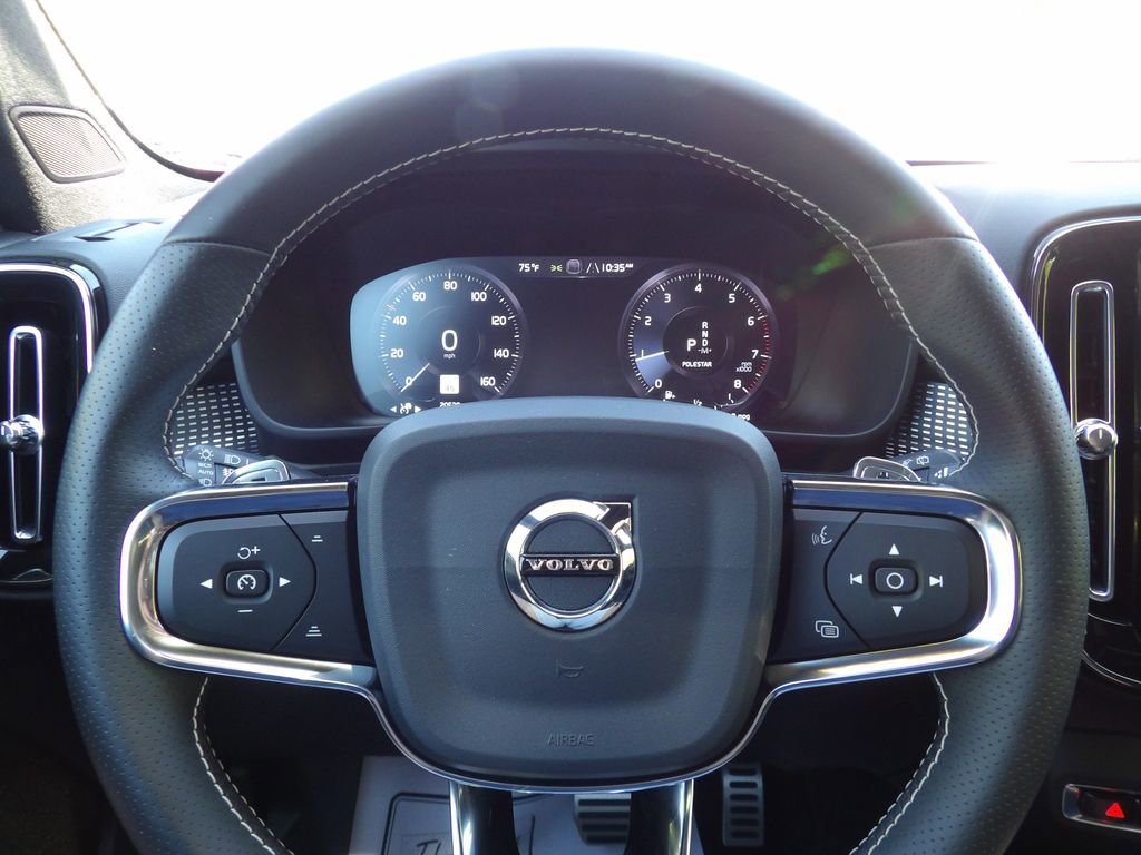 Used 2019 Volvo XC40 T5 R-Design AWD/4WD image 14