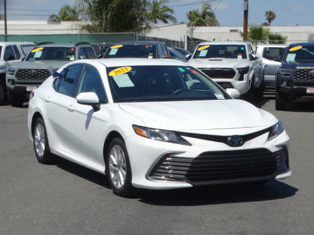 Used 2023 Toyota Camry LE FWD image 2