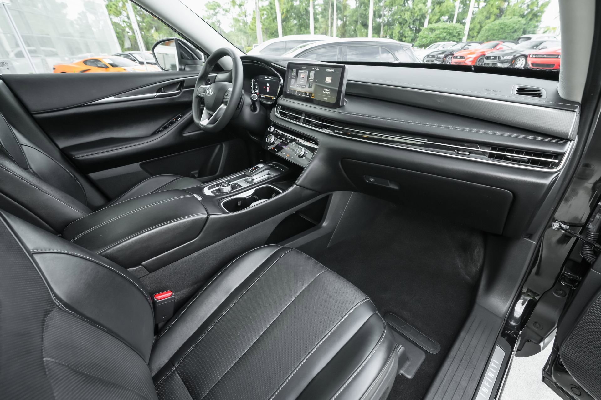 Used 2024 INFINITI QX60 Luxe image 37