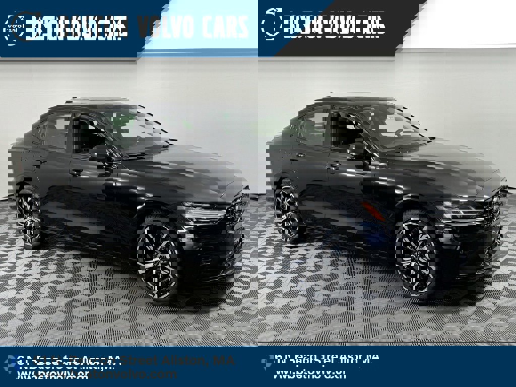 New 2024 Volvo S60 B5 Plus w/ Climate Package