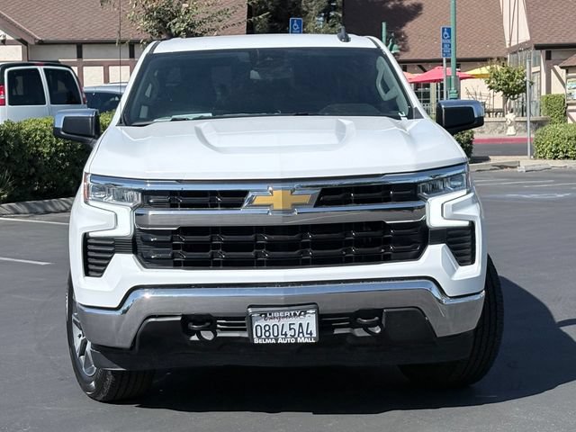 Used 2024 Chevrolet Silverado 1500 LT AWD/4WD image 3