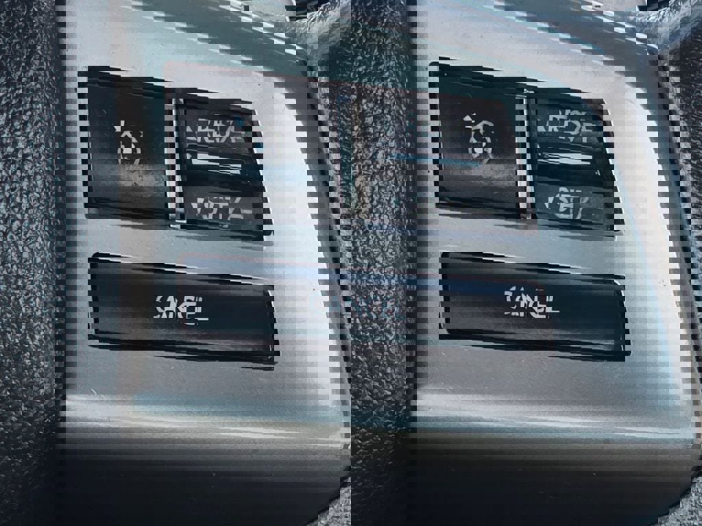 Used 2013 Subaru Legacy 2.5i Limited image 16