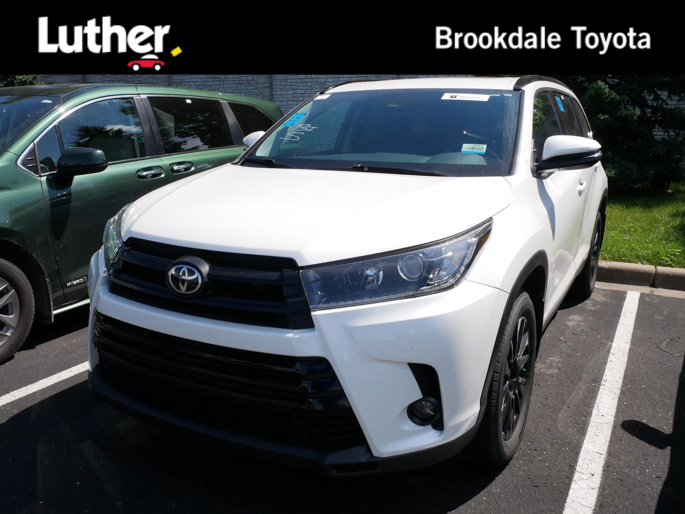 Used 2019 Toyota Highlander SE