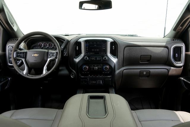 Used 2020 Chevrolet Silverado 3500 LTZ w/ LTZ Convenience Package AWD/4WD image 35