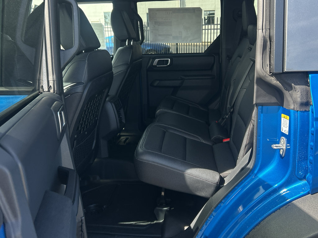 New 2026 Ford Bronco Badlands AWD/4WD image 36