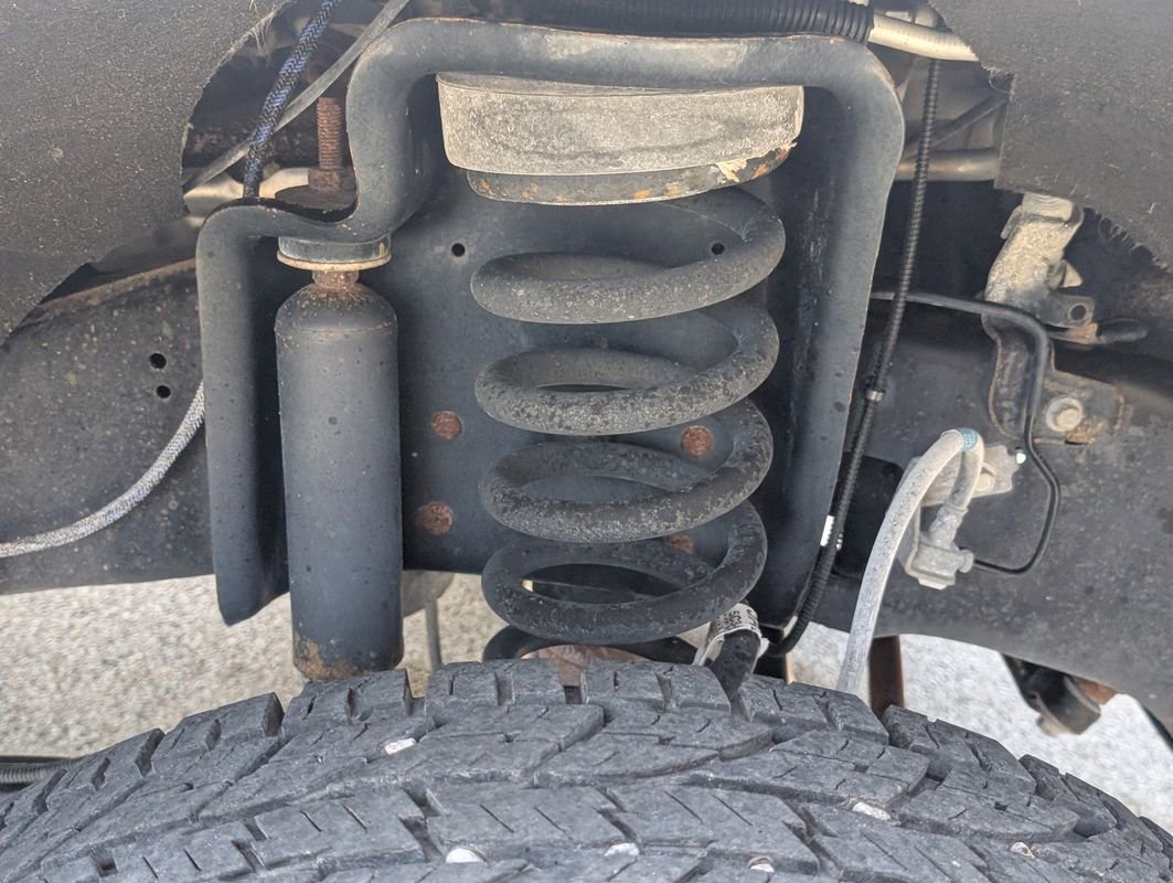 Used 2012 Ford F350 XL w/ Skid Plate Pkg image 14