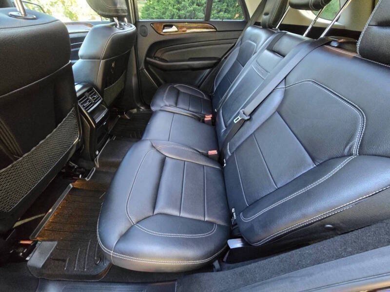 Used 2015 Mercedes-Benz ML 400 4MATIC image 12