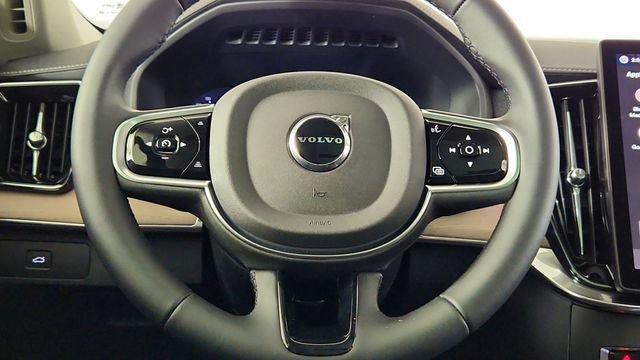 New 2026 Volvo XC90 B6 Plus w/ Protection Package AWD/4WD image 24